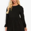 BOOHOO Robe Smockée à Manches Chauve-souris Volantées -Pas Cher Vêtue Diva Magasin fzz24387 black xl