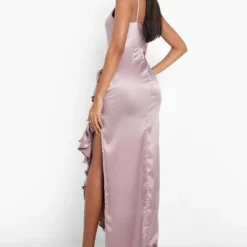 Robe Longue Satinée à Col Bénitier Et Volants -Pas Cher Vêtue Diva Magasin fzz31836 rose xl 1