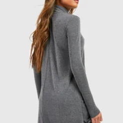 Robe Courte à Col Roulé Et Manches Longues -Pas Cher Vêtue Diva Magasin fzz34411 charcoal xl 1 scaled