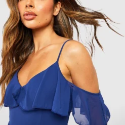 BOOHOO Robe De Demoiselle D'honneur Mi-longue à Volants Et épaules Ajourées -Pas Cher Vêtue Diva Magasin fzz38213 navy xl 2