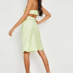 Robe Mi-longue Satinée à Découpes -Pas Cher Vêtue Diva Magasin gzz03477 lime xl 1