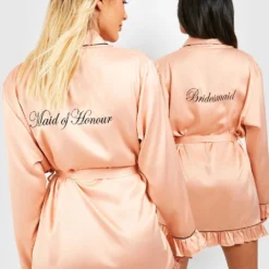 BOOHOO Robe De Chambre Premium Recyclée à Broderie Maid Of Honour