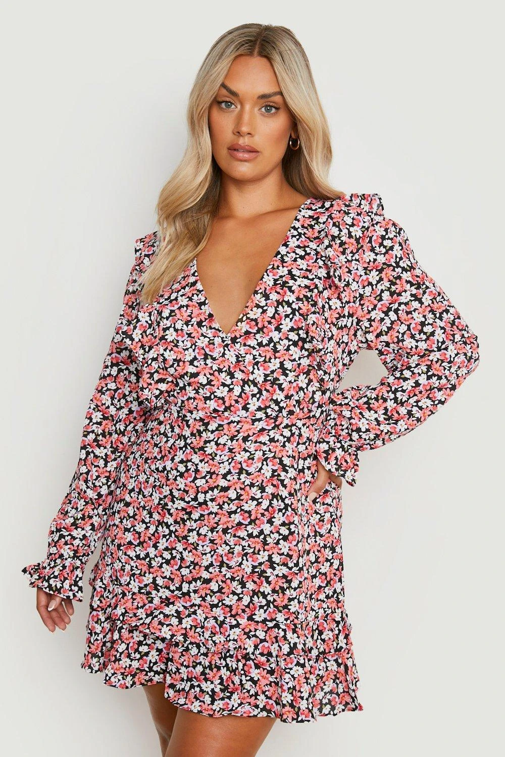 Grande Taille - Robe Courte Volantée à Manches Longues 3 Grande Taille - Robe Courte Volantée à Manches Longues