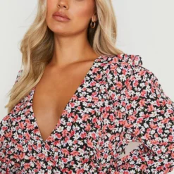 Grande Taille - Robe Courte Volantée à Manches Longues 9 Grande Taille - Robe Courte Volantée à Manches Longues -Pas Cher Vêtue Diva Magasin gzz16359 pink xl 3