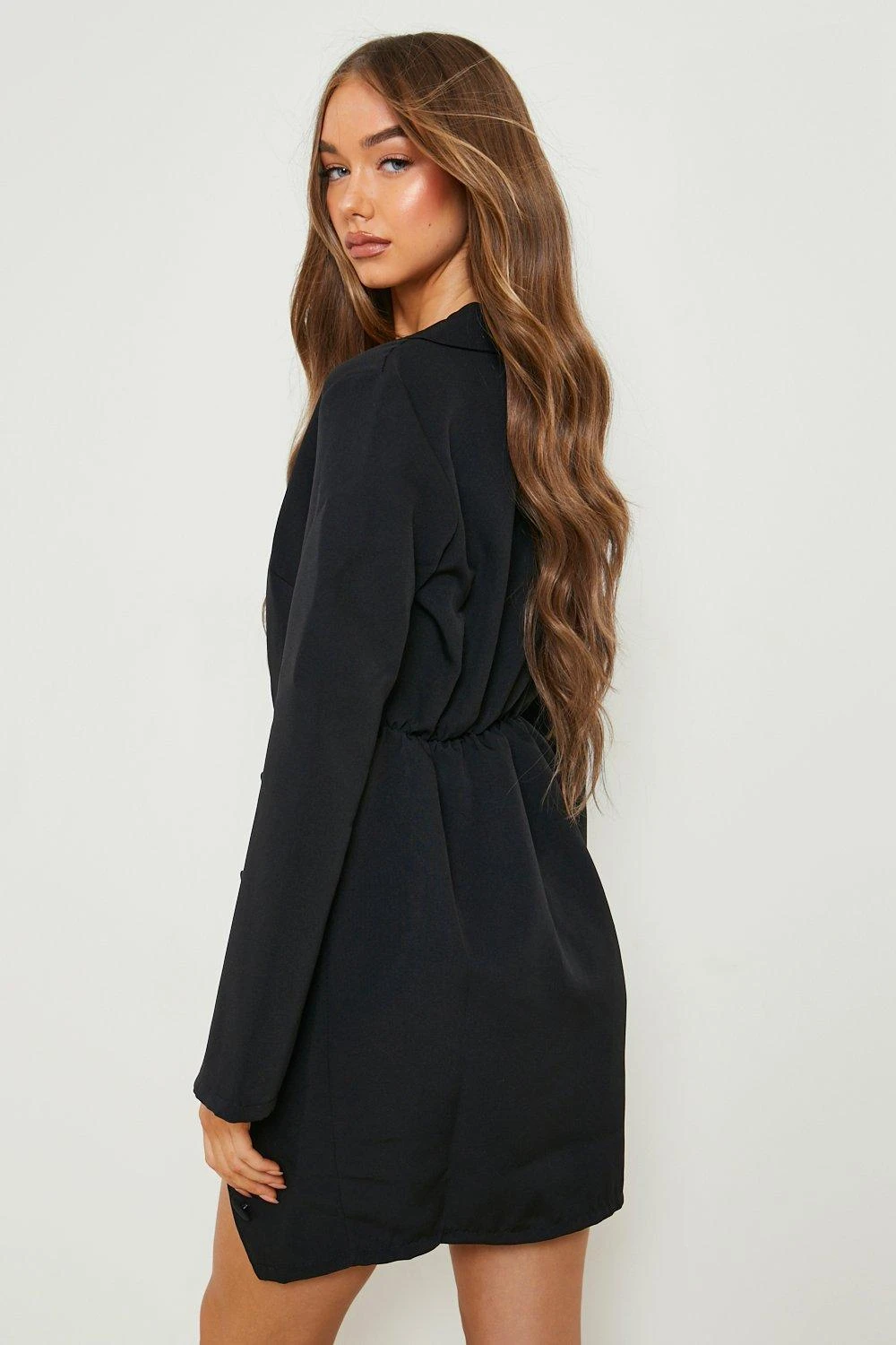 Robe Blazer Asymétrique 4 Robe Blazer Asymétrique – Image 2