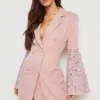 Robe Blazer En Dentelle à Manches Flare 2 Robe Blazer En Dentelle à Manches Flare -Pas Cher Vêtue Diva Magasin gzz20548 blush xl