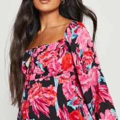 BOOHOO Maternité - Robe De Grossesse Patineuse à Col Carré Et Imprimé Fleuri 9 BOOHOO Maternité - Robe De Grossesse Patineuse à Col Carré Et Imprimé Fleuri -Pas Cher Vêtue Diva Magasin gzz21852 black xl 3