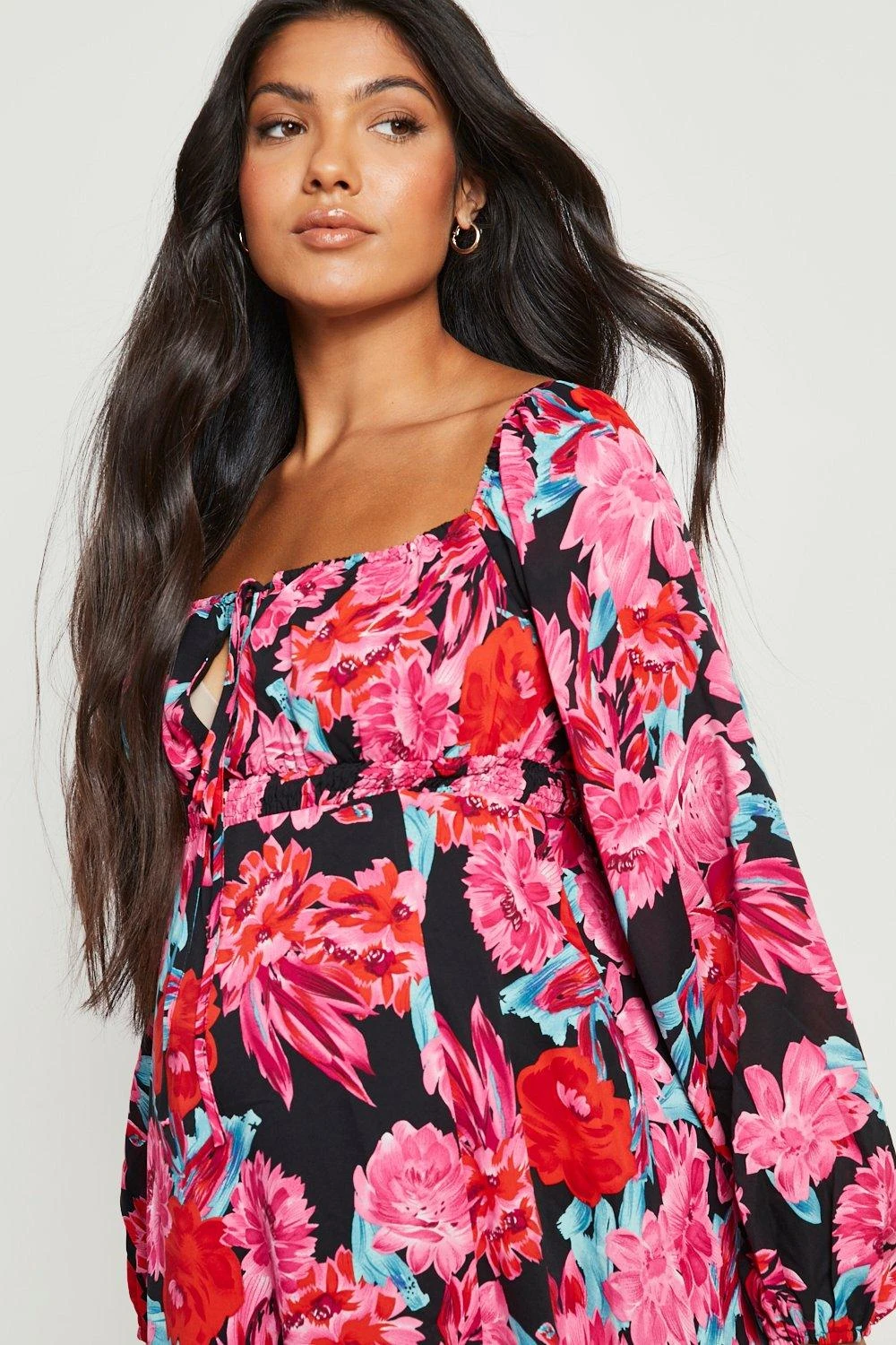 BOOHOO Maternité - Robe De Grossesse Patineuse à Col Carré Et Imprimé Fleuri 6 BOOHOO Maternité - Robe De Grossesse Patineuse à Col Carré Et Imprimé Fleuri – Image 4