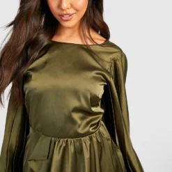 Robe Courte Satinée à Manches Bouffantes -Pas Cher Vêtue Diva Magasin gzz23621 olive xl 3