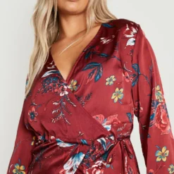 Grande Taille - Robe Portefeuille Fleurie à Volants 9 Grande Taille - Robe Portefeuille Fleurie à Volants -Pas Cher Vêtue Diva Magasin gzz24597 berry xl 3