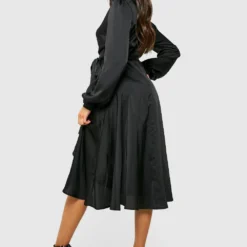 Robe Portefeuille Satinée à Détails Volantés -Pas Cher Vêtue Diva Magasin gzz25732 black xl 1