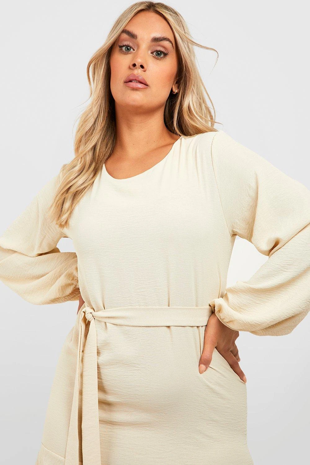 Grande Taille - Robe Babydoll Nouée Froncée 6 Grande Taille - Robe Babydoll Nouée Froncée – Image 4