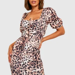 Robe Soyeuse Recyclée à Volants Et Imprimé Léopard