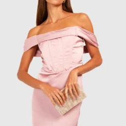 BOOHOO Robe Courte Satinée Drapée