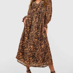 Robe Mi-longue Zébrée à Volants