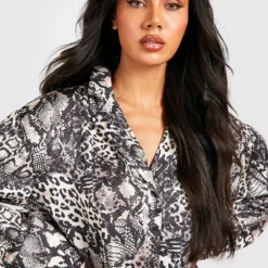 Robe Chemise Oversize Satinée à Imprimé Serpent 9 Robe Chemise Oversize Satinée à Imprimé Serpent -Pas Cher Vêtue Diva Magasin gzz32362 stone xl 3