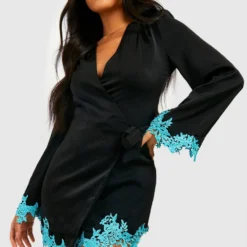 Petite - Robe Portefeuille En Dentelle à Manches évasées