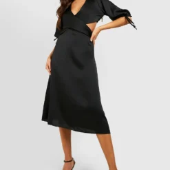 Robe Patineuse Satinée à Découpes -Pas Cher Vêtue Diva Magasin gzz32758 black xl 2