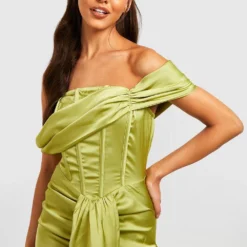 Robe Courte Satinée Drapée à Col Bateau -Pas Cher Vêtue Diva Magasin gzz33948 chartreuse xl 2