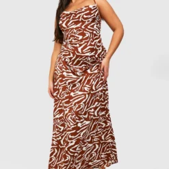 Grande Taille - Ensemble Zébré Avec Robe Longue Et Foulard 8 Grande Taille - Ensemble Zébré Avec Robe Longue Et Foulard -Pas Cher Vêtue Diva Magasin gzz38155 purple xl 2