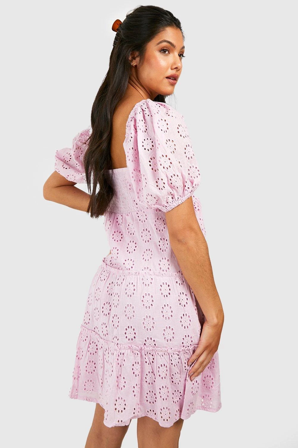 BOOHOO Maternité - Robe De Grossesse à Volants 4 BOOHOO Maternité - Robe De Grossesse à Volants – Image 2