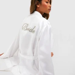 BOOHOO Robe De Chambre Satinée à Slogan Bride -Pas Cher Vêtue Diva Magasin gzz38543 white xl 3