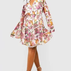 BOOHOO Grande Taille - Robe Patineuse Fleurie En Mesh -Pas Cher Vêtue Diva Magasin gzz38558 ivory xl 2