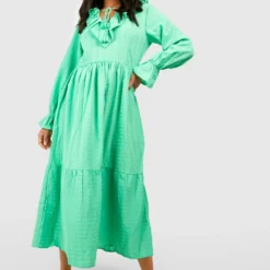 Petite - Robe Babydoll Texturée à Volants -Pas Cher Vêtue Diva Magasin gzz38613 pale20green xl 2 scaled