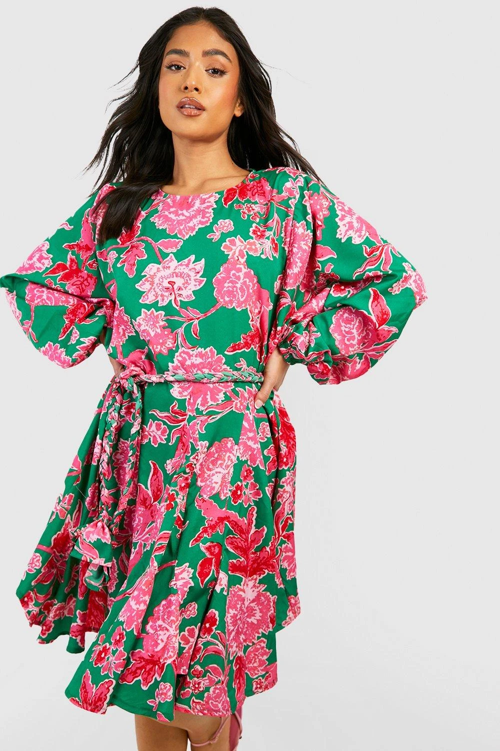 Petite - Robe Patineuse Fleurie à Ceinture 5 Petite - Robe Patineuse Fleurie à Ceinture – Image 3