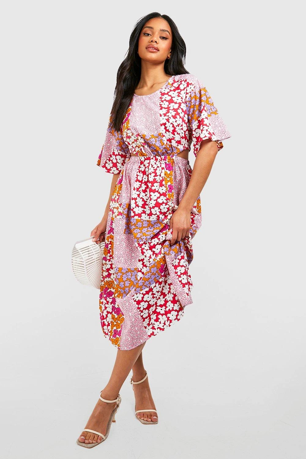 Robe Mi-longue Fleurie à Manches Larges 5 Robe Mi-longue Fleurie à Manches Larges – Image 3