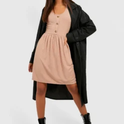 Robe Babydoll Côtelée Boutonnée -Pas Cher Vêtue Diva Magasin gzz41767 taupe xl 2 scaled