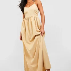 Robe Longue à Col V Et Bretelles Fines