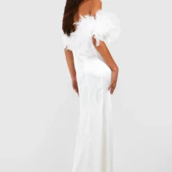 Robe Longue Satinée à Plumes Premium -Pas Cher Vêtue Diva Magasin gzz42701 white xl 2
