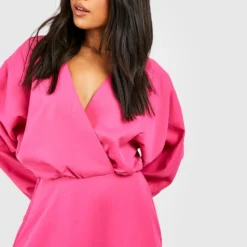 BOOHOO Petite - Robe Portefeuille à Manches Larges -Pas Cher Vêtue Diva Magasin gzz42909 pink xl 3