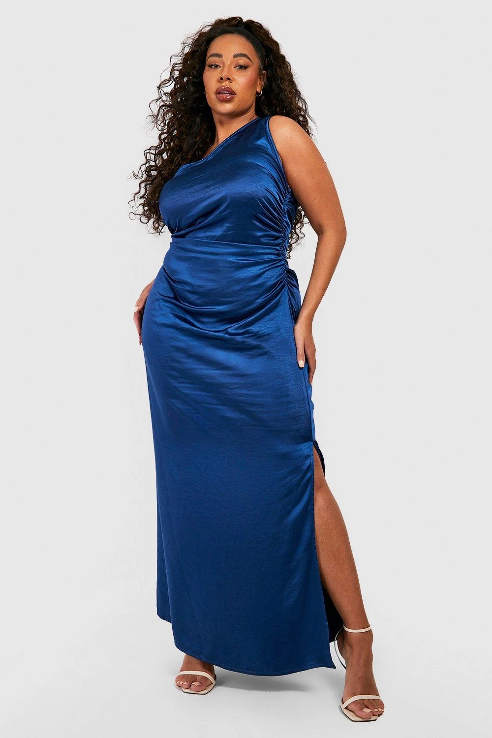 Grande Taille - Robe Asymétrique Satinée 5 Grande Taille - Robe Asymétrique Satinée – Image 3