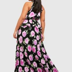 Grande Taille - Robe Plissée Fleurie Dos Nu à Volants -Pas Cher Vêtue Diva Magasin gzz44125 black xl 1