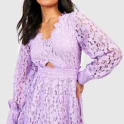 Petite - Robe Longue Premium En Dentelle Découpée 8 Petite - Robe Longue Premium En Dentelle Découpée -Pas Cher Vêtue Diva Magasin gzz44136 lilac xl 2