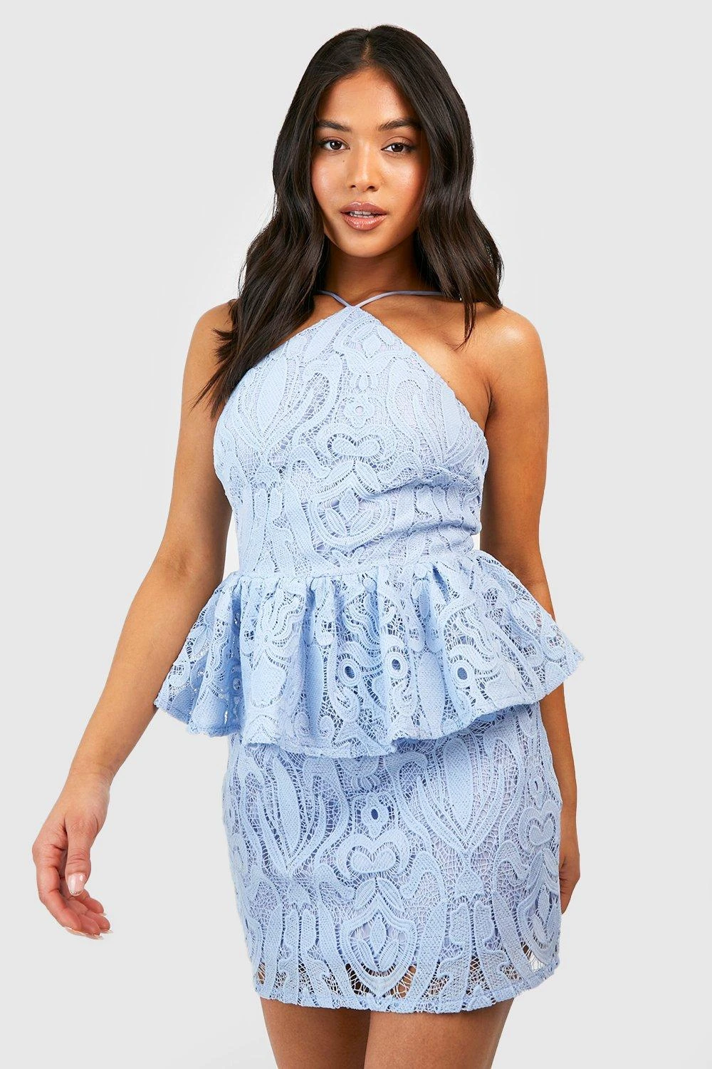 BOOHOO Petite - Robe Babydoll Premium En Dentelle 3 BOOHOO Petite - Robe Babydoll Premium En Dentelle