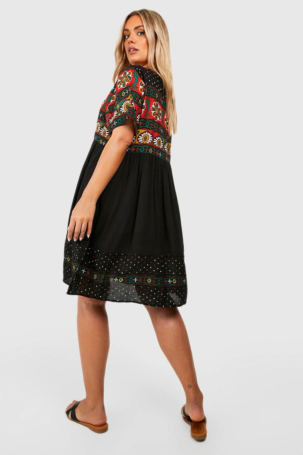 Grande Taille - Robe Mi-longue à Imprimé Rétro 4 Grande Taille - Robe Mi-longue à Imprimé Rétro – Image 2