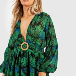 BOOHOO Grande Taille - Robe De Plage à Boucle En Raphia Et Imprimé Palmier