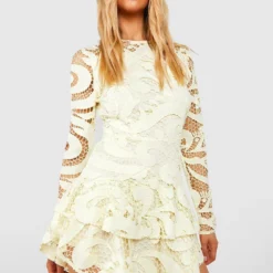 Tall - Robe Patineuse Premium En Dentelle