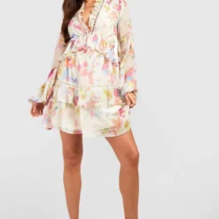 Tall - Robe Babydoll Fleurie En Crochet à Volants 8 Tall - Robe Babydoll Fleurie En Crochet à Volants -Pas Cher Vêtue Diva Magasin gzz46561 cream xl 2