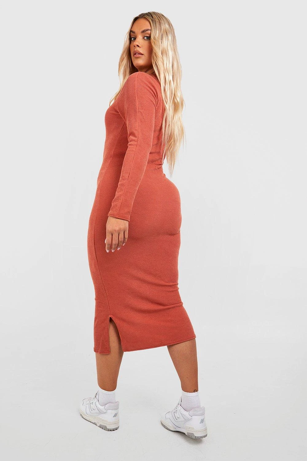 Grande Taille - Robe Longue Texturée à Col Rond 4 Grande Taille - Robe Longue Texturée à Col Rond – Image 2