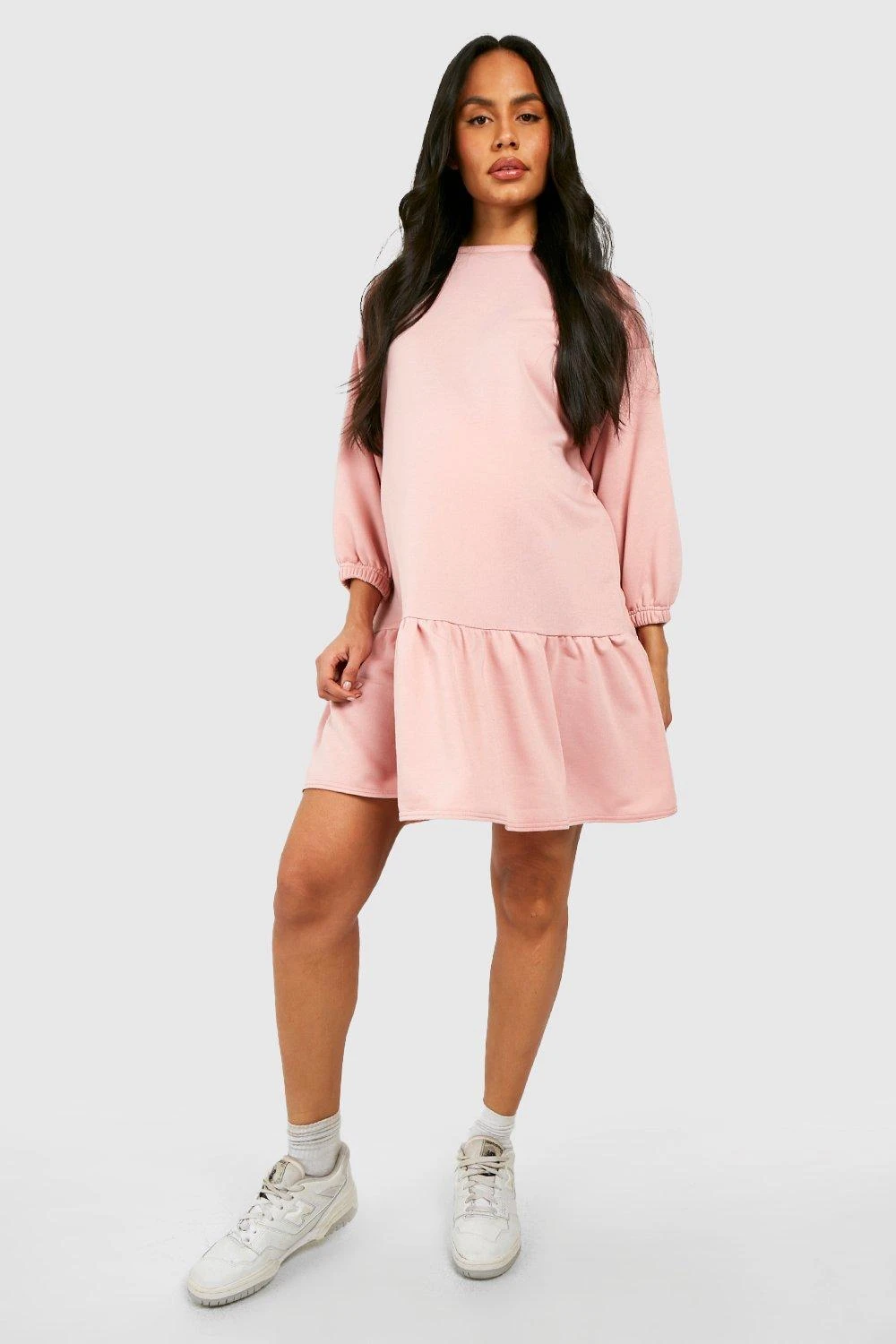 BOOHOO Maternité - Robe Sweat De Grossesse Péplum 3 BOOHOO Maternité - Robe Sweat De Grossesse Péplum