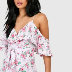 Petite - Robe Longue Fleurie à épaules Dénudées 9 Petite - Robe Longue Fleurie à épaules Dénudées -Pas Cher Vêtue Diva Magasin gzz48906 rose xl 3 scaled