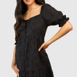 Maternité - Robe Mi Longue Boutonnée Style Broderie -Pas Cher Vêtue Diva Magasin gzz48998 black xl 2 scaled