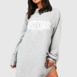 Petite - Robe Sweat Oversize à Slogan West Coast
