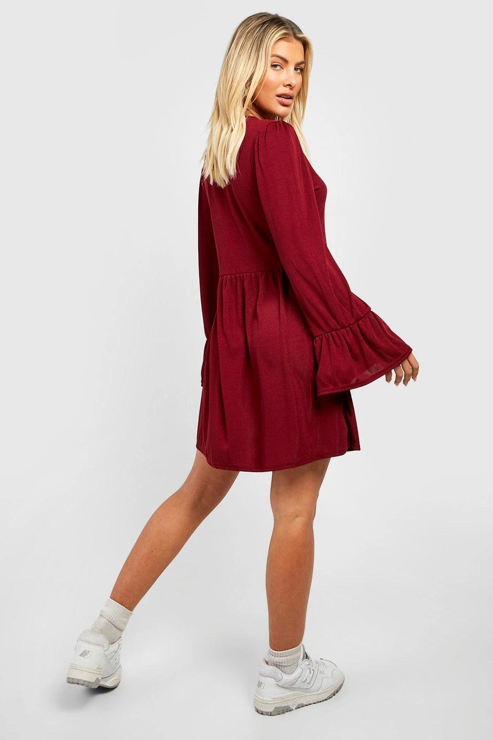 Robe Babydoll Côtelée à Manches Larges 4 Robe Babydoll Côtelée à Manches Larges – Image 2