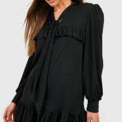 Robe Côtelée à Volants Et Nœud Lavallière -Pas Cher Vêtue Diva Magasin gzz51459 black xl 3