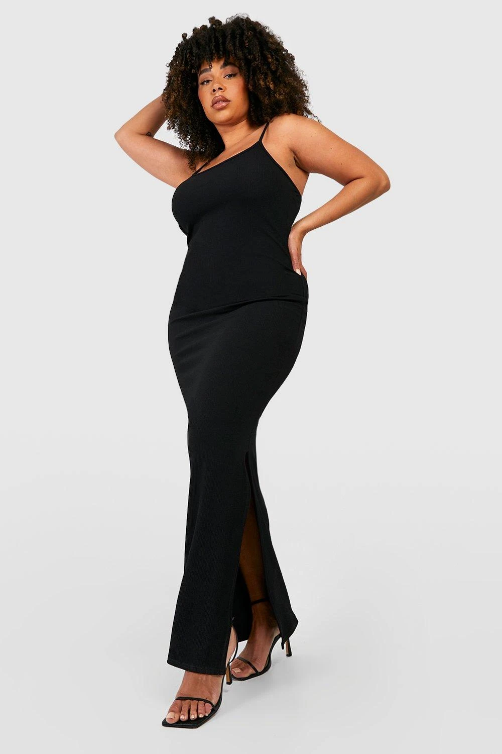 BOOHOO Grande Taille - Robe Longue Fendue Côtelée 3 BOOHOO Grande Taille - Robe Longue Fendue Côtelée